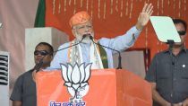 Narendra Modi's Veiled Dig at Lalu Prasad: Days of Lantern Are Over in Bihar